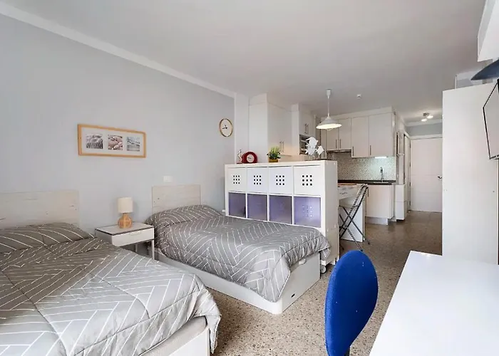 Luminoso En La Plaza Del Charco *